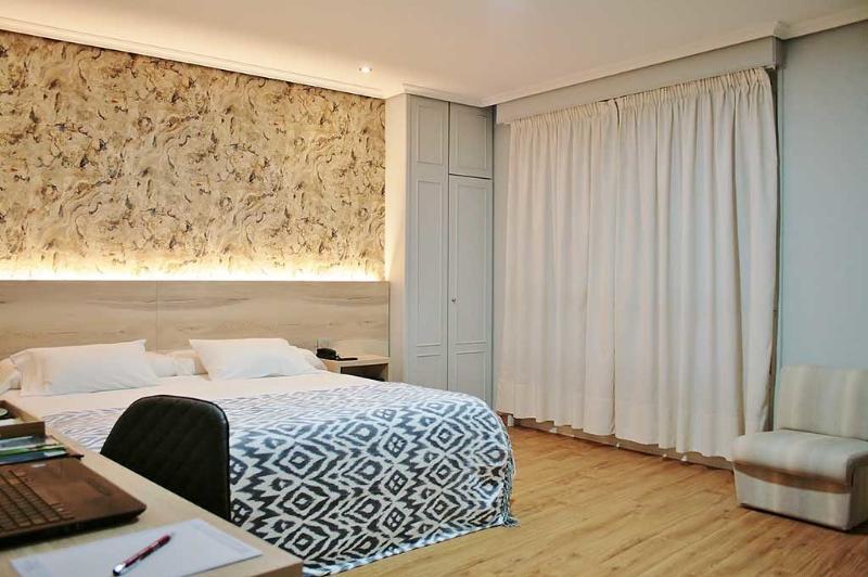Hospedium Hotel La Marina Costa Da Morte Cee Zewnętrze zdjęcie