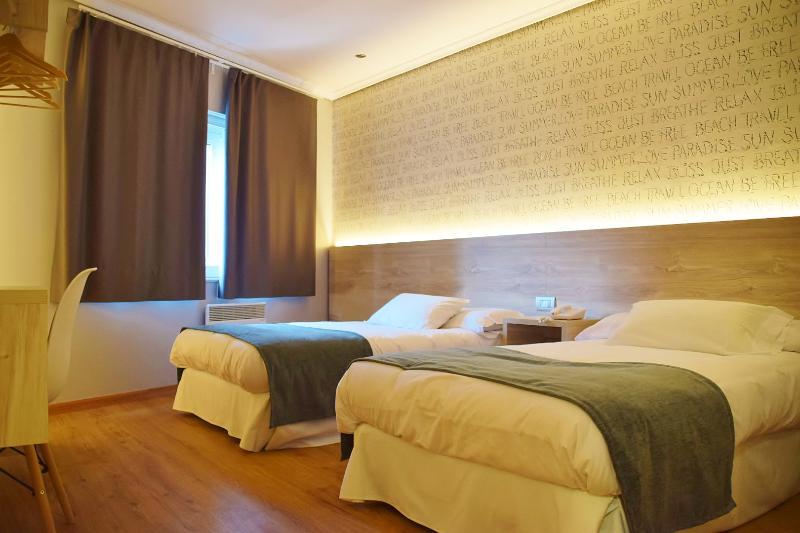 Hospedium Hotel La Marina Costa Da Morte Cee Zewnętrze zdjęcie