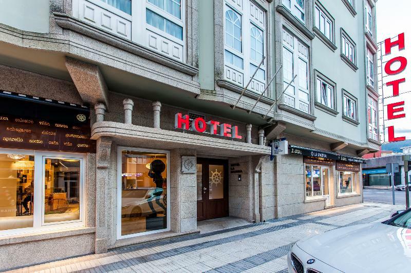 Hospedium Hotel La Marina Costa Da Morte Cee Zewnętrze zdjęcie
